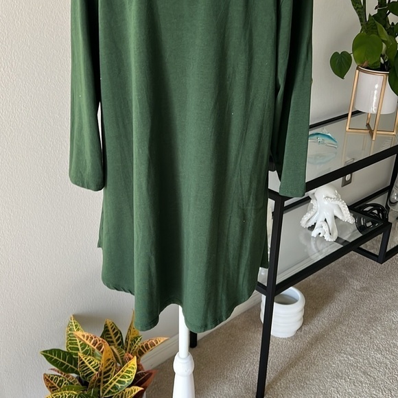 Ava & Viv: NEW Cute Comfy Women round neckline, loose fit , pull on Top, Size 1X - Picture 5 of 7